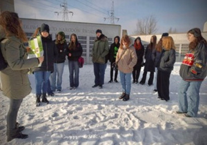 klasa 1d i Pani Marta Piotrowska w plenerze