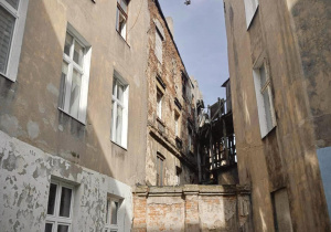 Brama Piotrkowska 31 Most Westchnien
