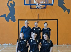 Awans koszykarek
