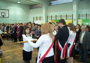 Przekazanie sztandaru liceum