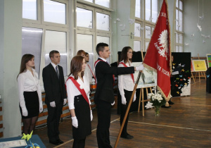 Poczet sztandarowy XXIII LO
